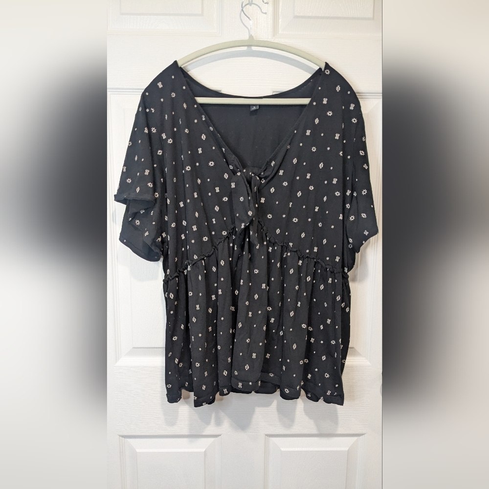 Torrid Vintage Cotton Jersey Relaxed Tie-Front Top - Picture 2 of 5